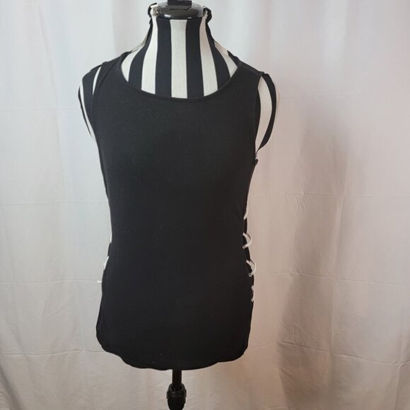 White House Black Market Side Laced Tank - Size XS - Super Cute - Picture 2 of 9
